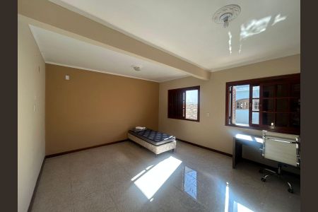 Quarto de casa para alugar com 2 quartos, 201m² em Marechal Rondon, Canoas