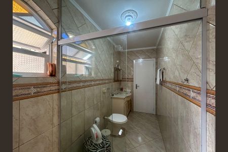 Casa para alugar com 201m², 2 quartos e 2 vagasBanheiro da Suíte