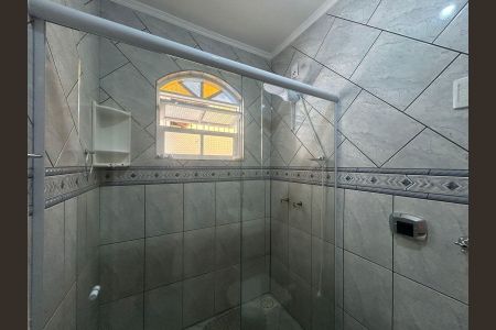 Casa para alugar com 201m², 2 quartos e 2 vagasBanheiro