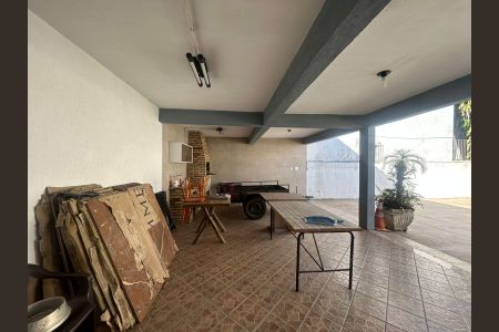 Casa para alugar com 201m², 2 quartos e 2 vagasÁrea comum - Churrasqueira