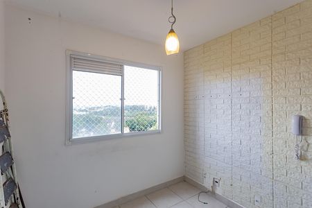 Cozinha de apartamento para alugar com 2 quartos, 33m² em Sacoma, São Paulo