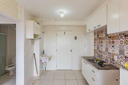 Apartamento para alugar com 33m², 2 quartos e sem vaga Apartamento para alugar com 33m², 2 quartos e sem vagaSala e cozinha