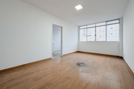 Apartamento à venda com 62m², 2 quartos e 1 vaga Apartamento à venda com 62m², 2 quartos e 1 vagaSala