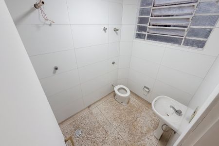 Apartamento à venda com 62m², 2 quartos e 1 vaga Apartamento à venda com 62m², 2 quartos e 1 vagaBanheiro