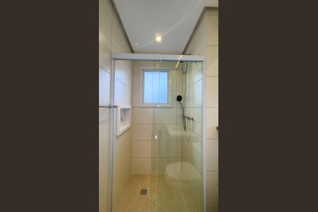 Apartamento para alugar com 175m², 3 quartos e 3 vagas Apartamento para alugar com 175m², 3 quartos e 3 vagasBanheiro da Suíte 2