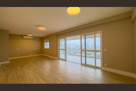 Sala de apartamento para alugar com 3 quartos, 175m² em Vila Cordeiro, São Paulo
