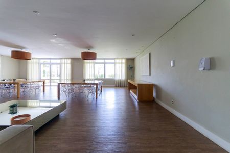 Apartamento para alugar com 175m², 3 quartos e 3 vagas Apartamento para alugar com 175m², 3 quartos e 3 vagasÁrea comum