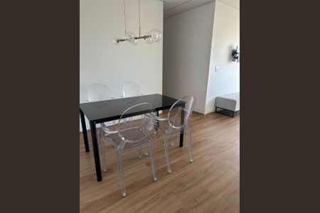 Apartamento à venda com 55m², 2 quartos e 1 vaga Apartamento à venda com 55m², 2 quartos e 1 vagaSala de Jantar