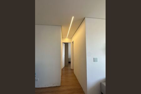 Apartamento à venda com 55m², 2 quartos e 1 vaga Apartamento à venda com 55m², 2 quartos e 1 vagaCorredor