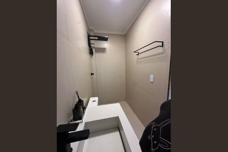 Apartamento à venda com 55m², 2 quartos e 1 vaga Apartamento à venda com 55m², 2 quartos e 1 vagaBanheiro