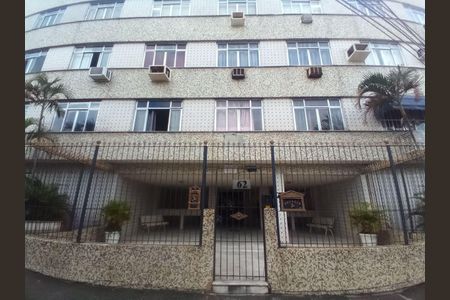 Apartamento para alugar com 78m², 2 quartos e 2 vagas Apartamento para alugar com 78m², 2 quartos e 2 vagasFachada