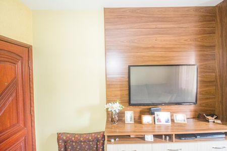 Sala de apartamento para alugar com 2 quartos, 78m² em Rocha Miranda, Rio de Janeiro