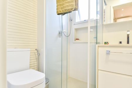 Apartamento para alugar com 111m², 3 quartos e 3 vagas Apartamento para alugar com 111m², 3 quartos e 3 vagasBanheiro da suíte 1