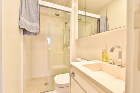 Apartamento para alugar com 111m², 3 quartos e 3 vagas Apartamento para alugar com 111m², 3 quartos e 3 vagasBanheiro da suíte 3