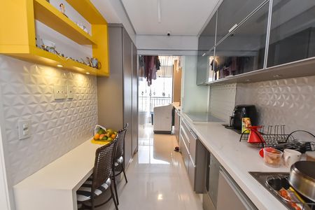 Apartamento para alugar com 111m², 3 quartos e 3 vagas Apartamento para alugar com 111m², 3 quartos e 3 vagasCozinha