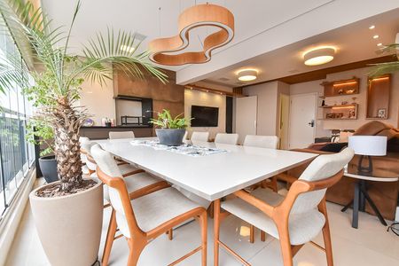 Apartamento para alugar com 111m², 3 quartos e 3 vagas Apartamento para alugar com 111m², 3 quartos e 3 vagasSala