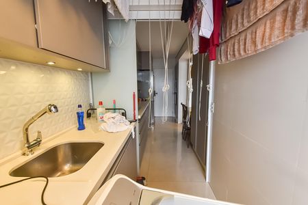 Apartamento para alugar com 111m², 3 quartos e 3 vagas Apartamento para alugar com 111m², 3 quartos e 3 vagasÁrea de serviço