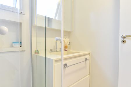 Apartamento para alugar com 111m², 3 quartos e 3 vagas Apartamento para alugar com 111m², 3 quartos e 3 vagasBanheiro da suíte 1