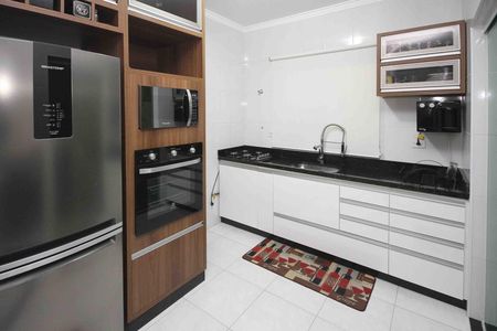 Casa de condomínio para alugar com 68m², 2 quartos e 1 vaga Casa de condomínio para alugar com 68m², 2 quartos e 1 vagaCozinha