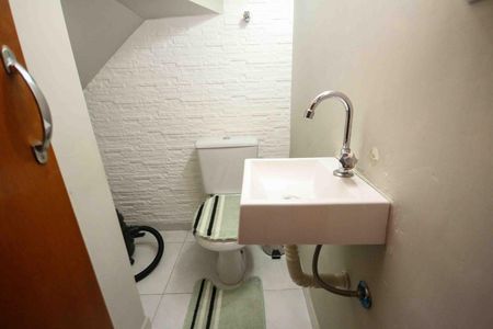 Casa de condomínio para alugar com 68m², 2 quartos e 1 vaga Casa de condomínio para alugar com 68m², 2 quartos e 1 vagaLavabo