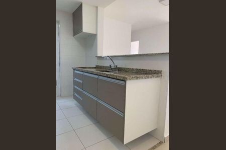 Apartamento para alugar com 77m², 3 quartos e 2 vagas