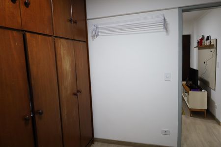 Apartamento à venda com 2 quartos, 45m² em Jardim dos Prados, São Paulo
