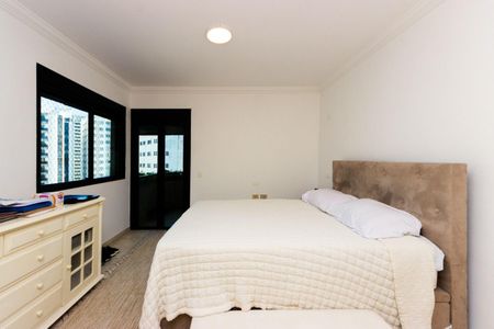 Apartamento à venda com 326m², 3 quartos e 3 vagas