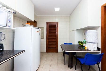 Apartamento à venda com 326m², 3 quartos e 3 vagas