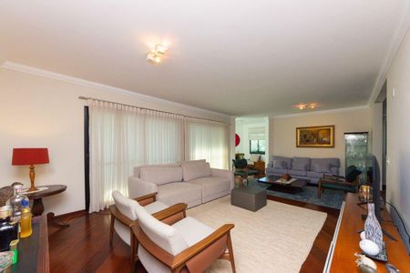 Apartamento à venda com 326m², 3 quartos e 3 vagas