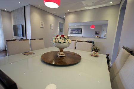 Apartamento para alugar com 75m², 2 quartos e 2 vagas Apartamento para alugar com 75m², 2 quartos e 2 vagasSala de Jantar
