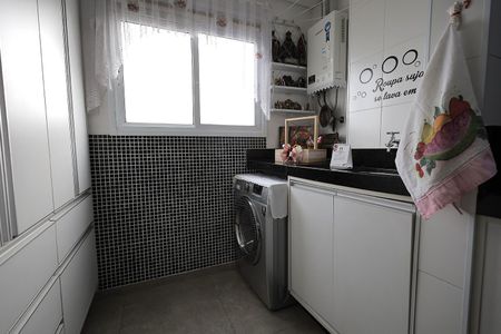 Apartamento para alugar com 75m², 2 quartos e 2 vagas Apartamento para alugar com 75m², 2 quartos e 2 vagasÁrea de Serviço