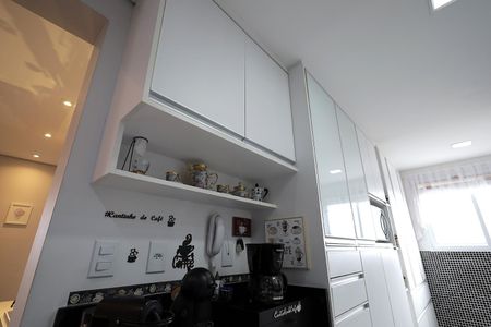 Apartamento para alugar com 75m², 2 quartos e 2 vagas Apartamento para alugar com 75m², 2 quartos e 2 vagasCozinha