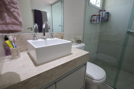 Apartamento para alugar com 75m², 2 quartos e 2 vagas Apartamento para alugar com 75m², 2 quartos e 2 vagasBanheiro Suíte
