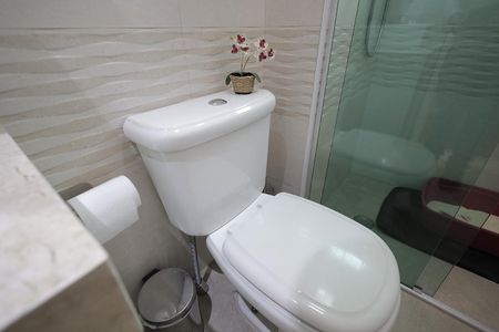 Apartamento para alugar com 75m², 2 quartos e 2 vagas Apartamento para alugar com 75m², 2 quartos e 2 vagasBanheiro