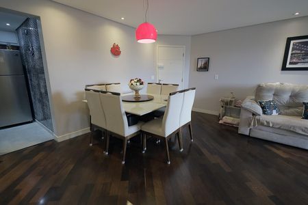 Apartamento para alugar com 75m², 2 quartos e 2 vagas Apartamento para alugar com 75m², 2 quartos e 2 vagasSala de Jantar