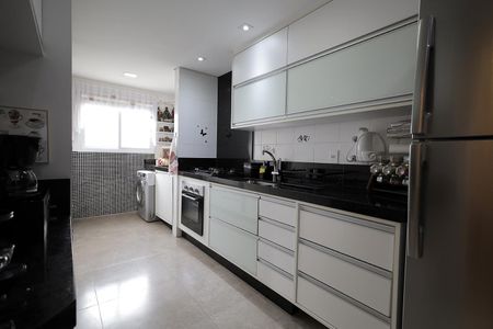 Apartamento para alugar com 75m², 2 quartos e 2 vagas Apartamento para alugar com 75m², 2 quartos e 2 vagasCozinha