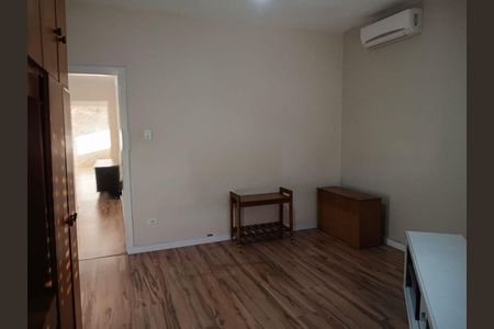 Casa para alugar com 180m², 3 quartos e 1 vaga