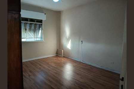 Casa para alugar com 180m², 3 quartos e 1 vaga