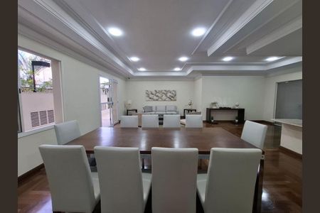 Apartamento à venda com 70m², 2 quartos e 2 vagas