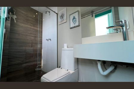 Apartamento para alugar com 224m², 3 quartos e 5 vagas