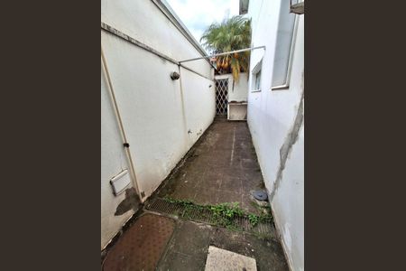 Casa para alugar com 360m², 3 quartos e 4 vagas
