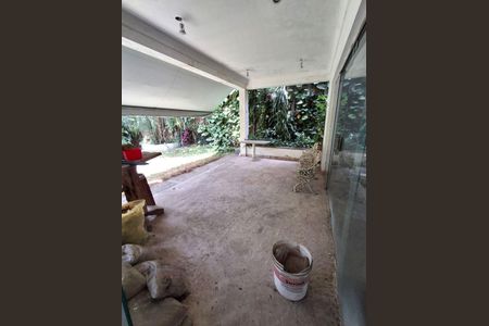 Casa para alugar com 360m², 3 quartos e 4 vagas