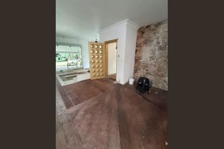 Casa para alugar com 360m², 3 quartos e 4 vagas