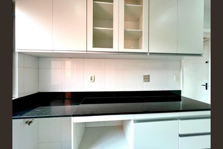 Apartamento à venda com 69m², 3 quartos e 1 vaga Apartamento à venda com 69m², 3 quartos e 1 vagaCozinha