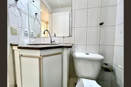 Banheiro Social de apartamento à venda com 3 quartos, 69m² em Planalto, Belo Horizonte