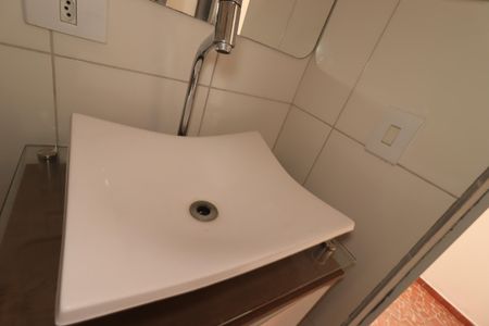Casa para alugar com 133m², 3 quartos e 1 vagaBanheiro de Serviço - Pia