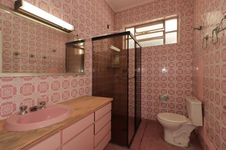 Casa para alugar com 133m², 3 quartos e 1 vagaBanheiro