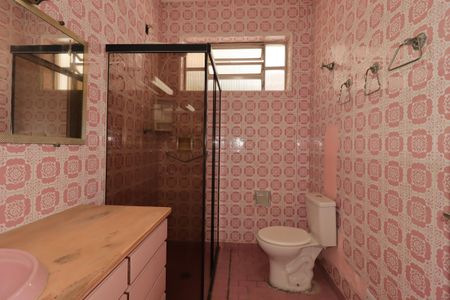 Casa para alugar com 133m², 3 quartos e 1 vagaBanheiro