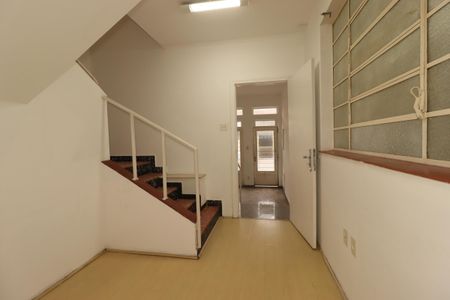 Casa para alugar com 133m², 3 quartos e 1 vagaHall entrada