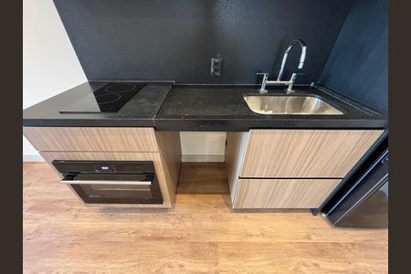 Apartamento para alugar com 44m², 1 quarto e 1 vaga